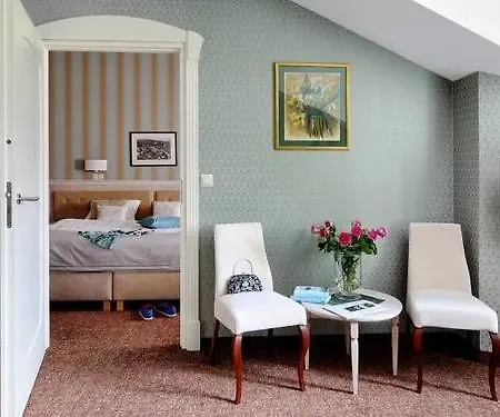 Bossa Nova Silence & Boutique