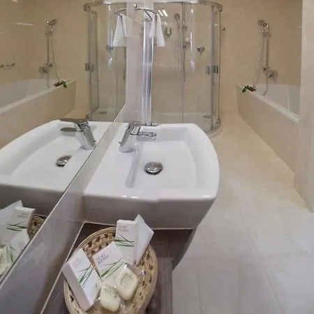 Bossa Nova Silence & Boutique